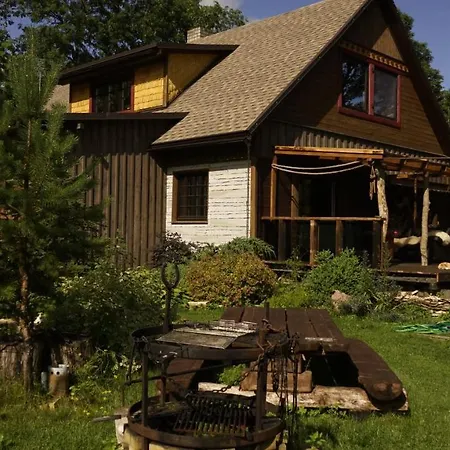 ヴィラ Saunaga Suur Puhkemaja Uneallikal, Harjumaal, Kuni 11 Inimest *