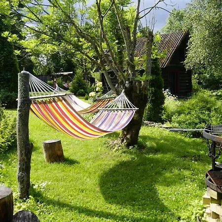 Villa Uneallika Peamaja *
