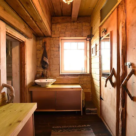 Saunaga Suur Puhkemaja Uneallikal, Harjumaal, Kuni 11 Inimest