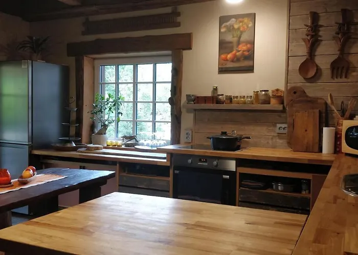 Saunaga Suur Puhkemaja Uneallikal, Harjumaal, Kuni 11 Inimest Vila *